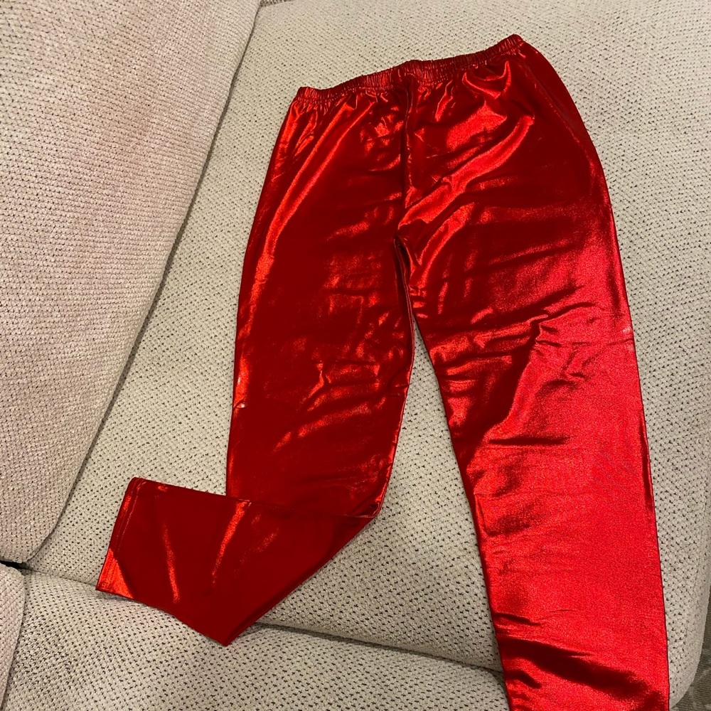 Red metallic stretch leggins